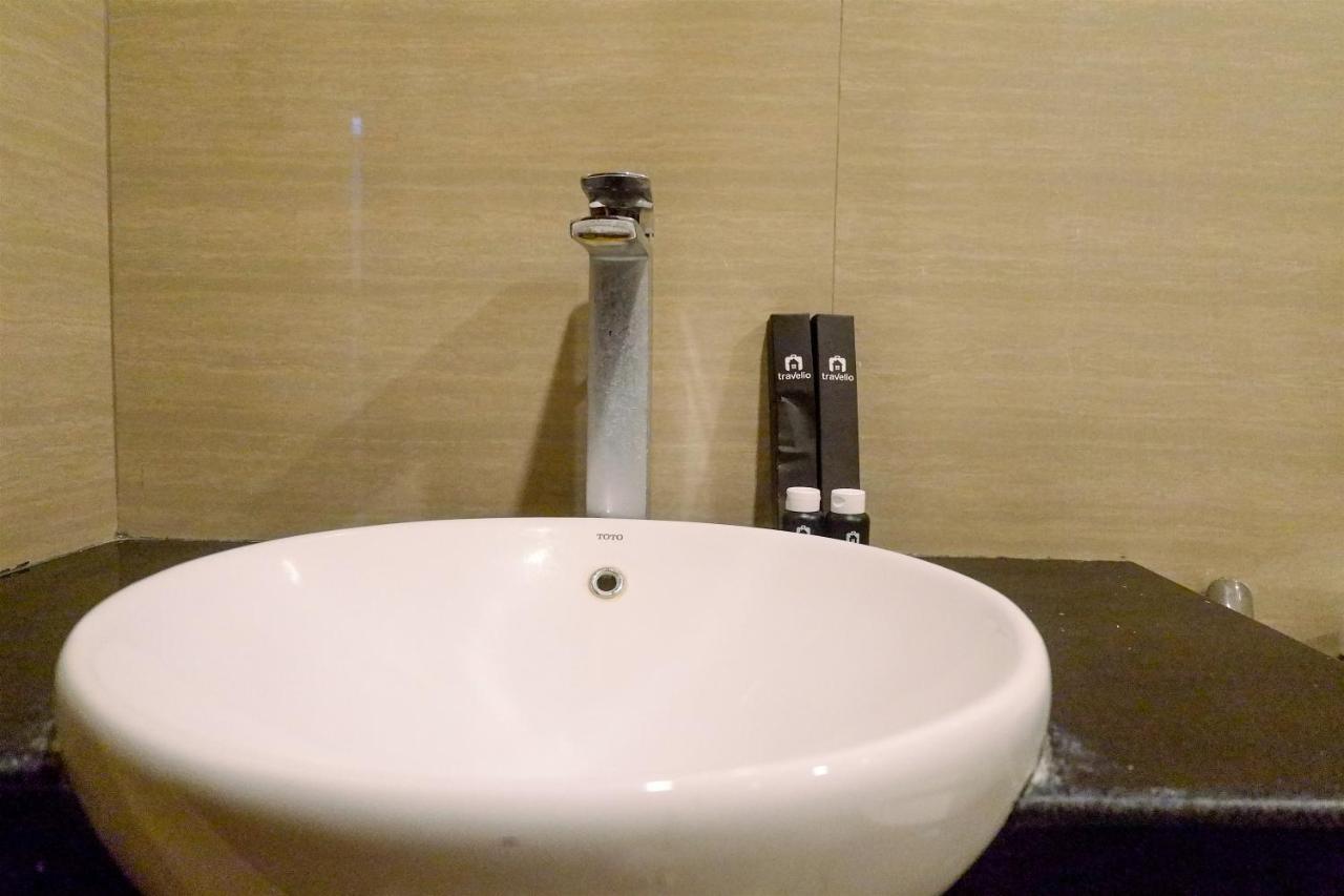 Strategic 1Br Apartment The Linden Connected To Marvell City Mall By Travelio Surabaia Exterior foto