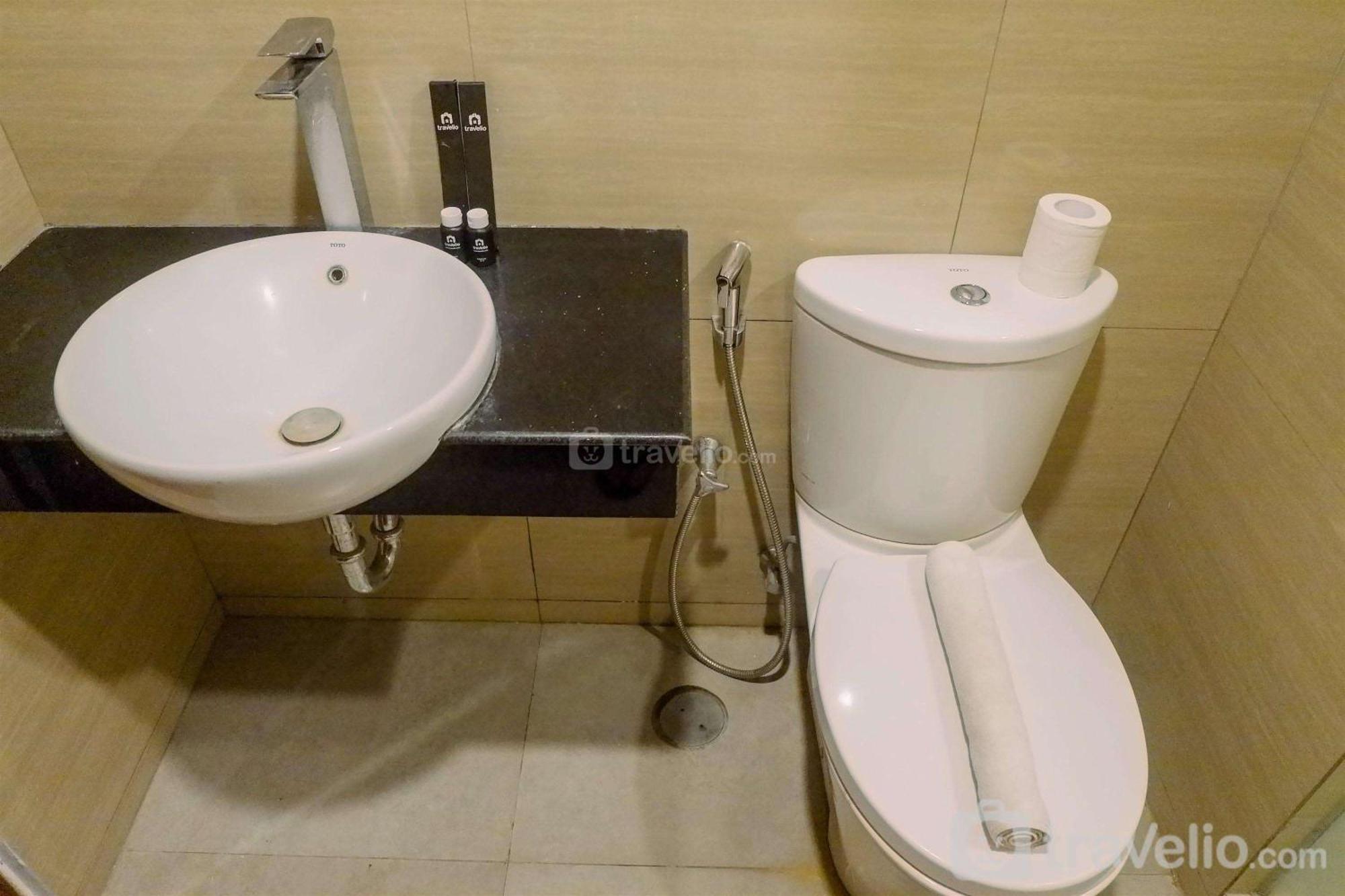 Strategic 1Br Apartment The Linden Connected To Marvell City Mall By Travelio Surabaia Exterior foto